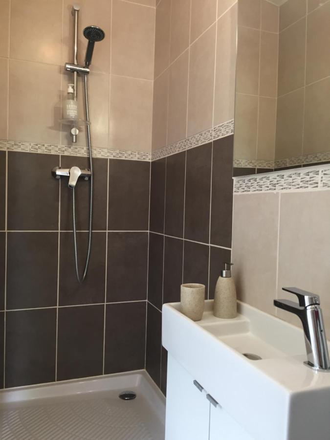 Les Suites D'Alienor, Suite Cosy Pessac Exterior photo